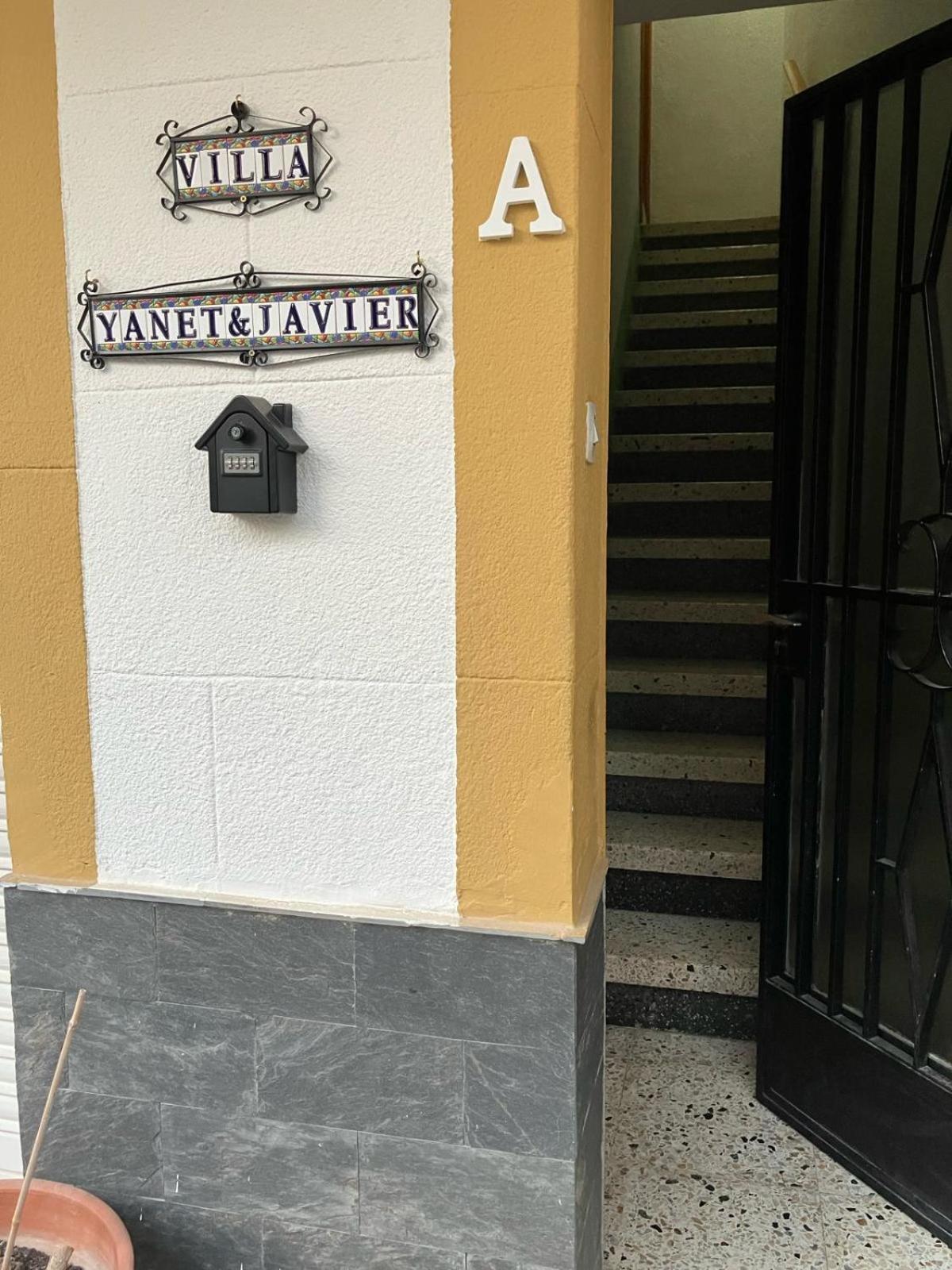 Villa Yanet La Granada Exteriör bild